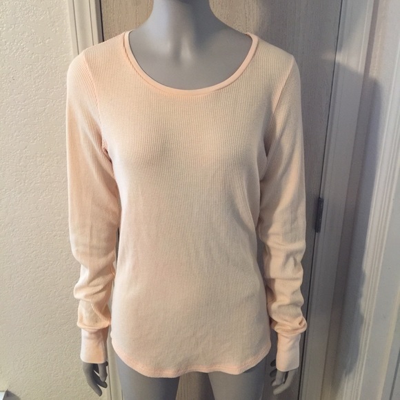 PINK Victoria's Secret Tops - 💥VS Pink Thermal💥